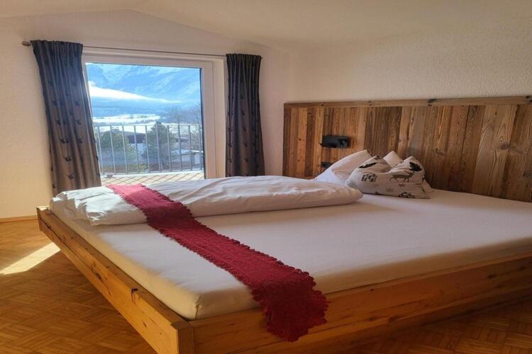 Apartment In Neukirchen With A Balcony Neukirchen am Grossvenediger Luaran gambar